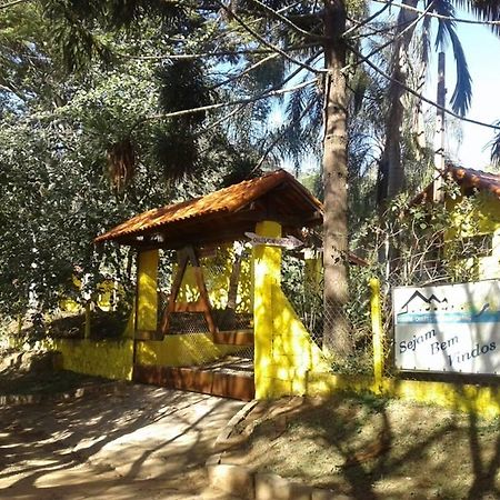 Arrelaros Pousada Bueno Brandão エクステリア 写真